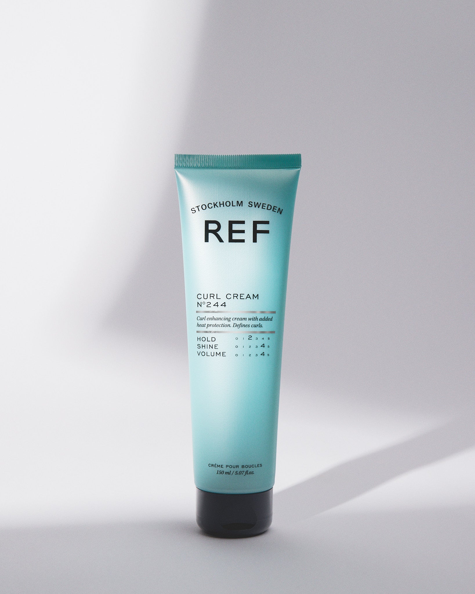 REF Stockholm tube of Curl Cream N°244 150ml